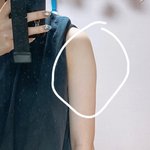 이쪽 <b>팔뚝</b>살 어케 빼냐 ㅅㅂ