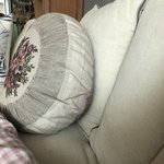 와 우리 집 소파 바꿨는데 조카 <b>푹신</b>해
