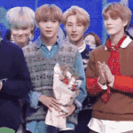 [NCT] <b>위</b>고업때 의상 <b>다</b> 버린거 아니지..