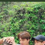 [EXO] <b>와중</b>에 백현이 볼찌르는거 졸귀