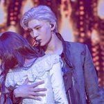 [LEO] 저 커다란 손으로 쏘<b>엘리</b>님 등 받치는거ㅠㅠ