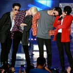 [위너] 인서들 비오는 날에 노래 뭐 들어??