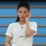 와 예지 <b>두상</b>보는데 진짜 편-안하다 ㄹㅇ