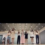 <b>소시</b> 오랜만에 모여서 키싱유 췄다길래 ㅋㅋㅋ