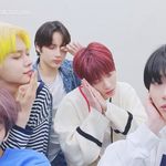 너네 본진 ~<b>즈</b> 적고가봐