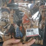 [NCT] 이 굿즈 결국 샀는데 후회는 없다...