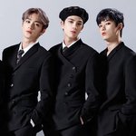 <b>덥뮤</b>다 개 잘생겼네