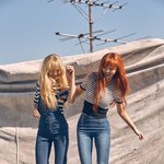 [드루와] <b>폼롤러</b> 밑에 깔고 그 위에 누워서