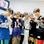 [NCT] 5월 3일ㅋㅋㅋㅋㅋ아 진짜 <b>개화</b>나