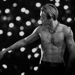 [엔터톡] 엑소팬들이 <b>축복</b>사건에도 탈빠 별로 안하는 이유 조카