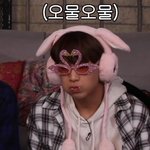 아니 다른 <b>멤들</b>은 애 안 후드려 패냐