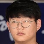 갓갓 <b>미남</b>인데