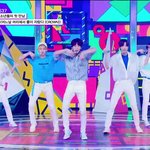 [TXT모아] 데뷔팬 <b>눈물난다</b> 2억하트ㅠㅠ와...