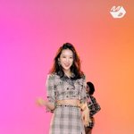<b>지호</b> 왤케ㅜ예쁘내