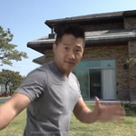 크러쉬 뮤비보는데 왜 강형욱나오냐