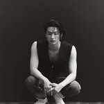[댓글부탁해] 어깨<b>깡패</b>인 아이돌 사진 놓고 가줘 >_<