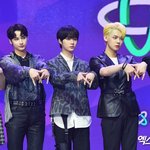 [<b>TXT</b>] 세상에서 제일 쓸데없는 짓