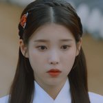 [댓글부탁해] 아이유 이짤 약간 <b>정채</b>연 느낌 있지 않니