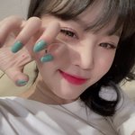<b>의외</b>로 러블리하게 셀카 찍는 편인 여자 아이돌