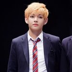[모두드루와] 뷔 이거 지<b>린다</b>