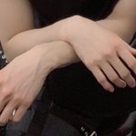<b>손</b> 진짜<b>개</b>이쁘지 않냐??????