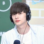 육성재 이<b>사진</b> 육성재 <b>안</b>같게 나옴