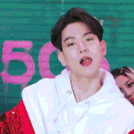 와 변백현 어제 나온 티저 투<b>블럭</b>임?