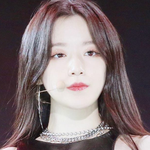 [댓글부탁해] <b>슈화</b> 이 메이크업 따라하고 싶은데!!!!!