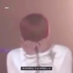 내 최애 <b>속살</b> 노출하는거