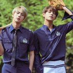 방탄 <b>진이</b>랑 뷔 같은 그룹인거 ㅈㄴ 신기해ㅋㅋㅋㅋ