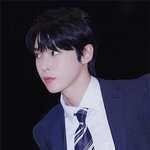 아기자기한 매력이 있는 얼굴<b>조합</b> 남돌