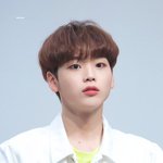 [댓글부탁해] 쪼<b>푸</b>같은 남돌 사진풀고가봐