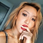 [댓글부탁해] 친구가 나 <b>화사</b> 닮았다는데