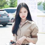 <b>극찬</b>도 아깝지 않을 걸그룹 비주얼