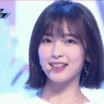 <b>아린</b> 진짜 예쁘지 않냐..