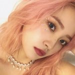 [댓글부탁해] 눈 화장 좀 봐줘