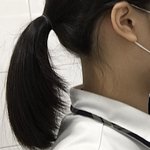 어깨까지 오는 <b>머리</b><b>길</b>인데