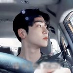 원래 꿈에 본진 아닌 사람이 나오냐...?