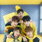 [모두드루와] 그룹색 진짜 뚜렷한 남돌 <b>두팀</b>