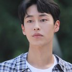 김정우랑 이재욱 <b>동갑</b>이라는 사실에 머리 치고간다