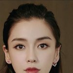 중3때 키큰 <b>여자찐따</b> 19살되고 어쩌다페북보니 조카예뻐짐