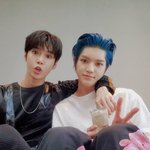 [NCT] 그로야.. 자꾸 신입준희들 눈치주는 고<b>인물</b>인척할래?