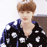 할거 없으면 문태일 좀 봐줘