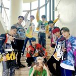 [NCT] 나 이 <b>두</b> 의상 첨에 똑같은<b>줄</b>