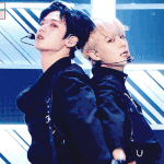 <b>혼란</b>을 틈 타 개와 늑대의 시간
