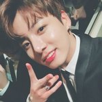 <b>혼란</b>을 틈 타 전정국 셀카