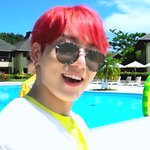 [방탄소년단] <b>썬글라스</b> 올려쓰면 안됨 RG?