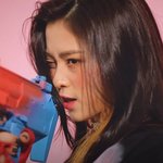 류진 골반 있는 편이지?