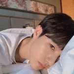 [NCT] 진짜 런쥔이는 얼굴형이 국보야