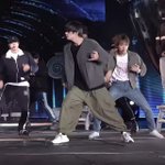 방탄 뷔 바지왜이럼?;;
